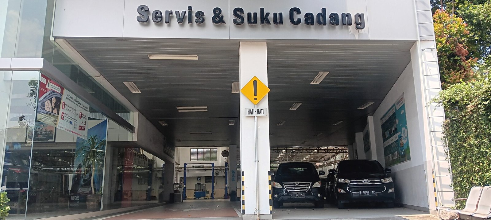 service-02